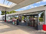 star Tankstelle - GALLERY