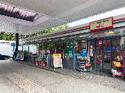 star Tankstelle - GALLERY