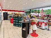 star Tankstelle - GALLERY