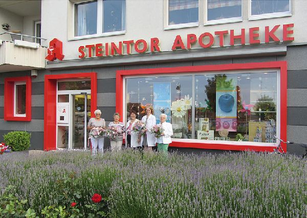 Steintor-Apotheke - Aussenansicht der Steintor-Apo …
