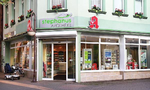 Stephanus-Apotheke - Aussenansicht der Stephanus-A …
