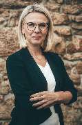 Steuerberaterin Katrin Wiedemann - GALLERY