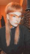 Stichelei Piercingstube - Inhaberin/Piercerin Johanna