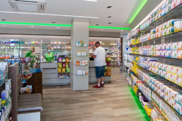 Storchen-Apotheke Tina Zschech e.K. - GALLERY