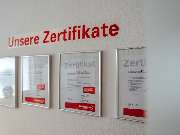 Studienkreis Nachhilfe Düsseldorf-Gerresheim - Düsseldorf-Gerresheim Zertifikatwand