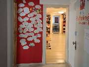 Studienkreis Nachhilfe Rotenburg/Fulda - Rotenburg/Fulda Eingangsbereich mit roter Wand