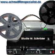 Solche einen Super8-Schmalfilm-Projektor steht bestimmt in Ihrem Keller - und die Filme liegen im Schrank. Richtig?