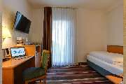 Sure Hotel by Best Western Ambassador Duesseldorf - Guest room