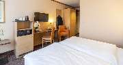 Sure Hotel by Best Western Hilden-Duesseldorf - Triple room