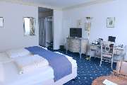 Sure Hotel by Best Western Rhoen Garden - Guest room