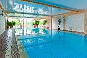 Sure Hotel by Best Western Rhoen Garden - Pool - indoor