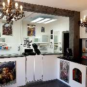 Surface Tattoo Studio innen