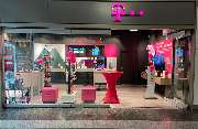 Telekom Shop - GALLERY