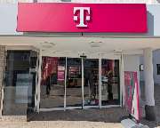 Telekom Shop - GALLERY