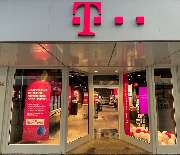 Telekom Shop - GALLERY