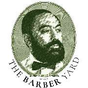 Logo von The Barber Yard – Stilvolles Emblem mit dem Porträt von Hussein Seif, dem Gründer, in einem klassischen, grün gehaltenen Design. Gegründet 1996.