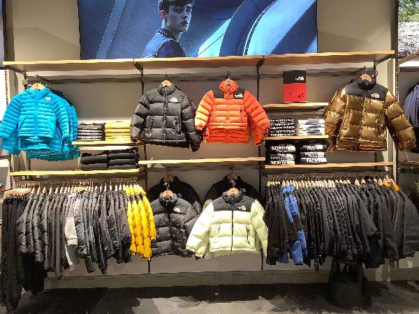 The North Face Wertheim - GALLERY