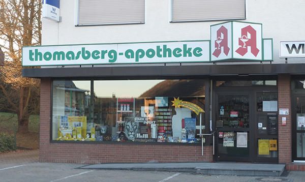 Thomasberg-Apotheke - Aussenansicht der Thomasberg …