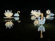 Thüringer Glitzerwelt - Am Stausee Hohenfelden - Magisch. Einzigartig. Und noch nie da gewesen. Die THÜRINGER GLITZERWELT ist das Event-Highlight dieses Winters. Auf einen Blick: