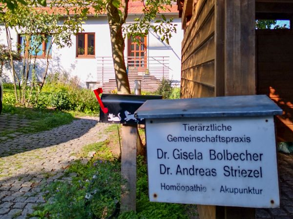 Tierarzt Bräuningshof, Die Tierischen - Zentrum fü …