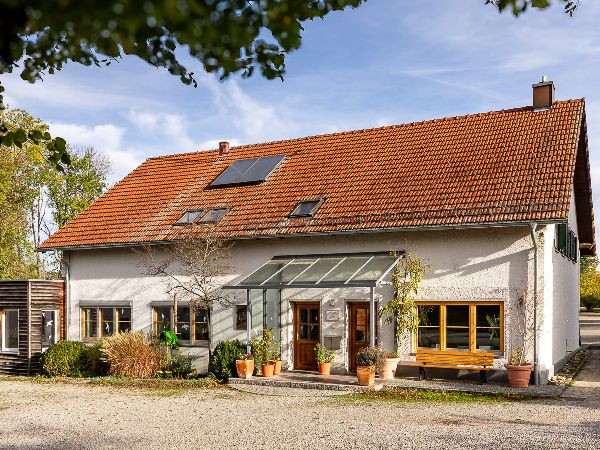 Tierarzt Steinbauer Scheuring, Tierarztpraxis Gut  …