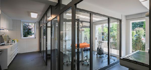 Tierarztpraxis Dr. Blömer - GALLERY