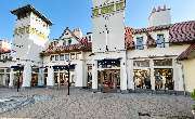 Tommy Hilfiger Outlet - GALLERY