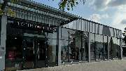 Tommy Hilfiger Outlet - GALLERY