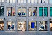 Tommy Hilfiger - GALLERY