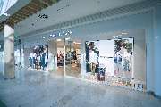 Tommy Hilfiger - GALLERY
