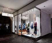 Tommy Hilfiger - GALLERY