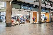 Tommy Hilfiger - GALLERY
