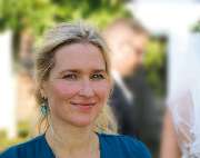 TRAUZEITEN - GALLERY