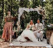 TRAUZEITEN - GALLERY