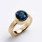 TRIMETALL Goldschmiede, Schmuck, Design, Trauringe - GALLERY