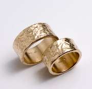 TRIMETALL Goldschmiede, Schmuck, Design, Trauringe - GALLERY