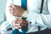 TROST - Werbemittel & Textilien - Alles zur rechten Zeit, mit der richtigen Uhr! Unser Sortiment an Zeitmessern ist breit, wir bieten mehr als nur die klassische Armbanduhr. Reisewecker, Tisch- und Wanduhr.