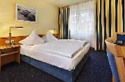 TRYP by Wyndham Luebeck Aquamarin - Lounge