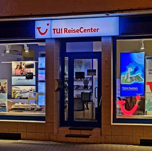 TUI ReiseCenter Heuchelheim - Cornelius Lenz - GAL …