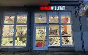 Uhrenvielfalt - Fensterfront Weihnachten A.jpg