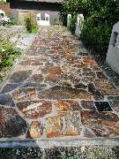 Ulrich Krummel Haus- & Gartendienste, Garten- & Landschaftsbau - Weg mit Hartgneis und Verfugung