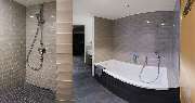 V8 Hotel Motorworld Region Stuttgart, BW Premier Collection by Best Western - Guest room