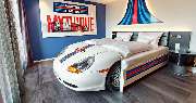 V8 Hotel Motorworld Region Stuttgart, BW Premier Collection by Best Western - Themeroom Petrol Heads