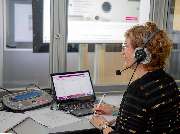 Valérie Bourmault - Dolmetscherin, Übersetzerin und Voice-Over - Valérie Bourmault Dipl.-Kauffrau, Master of Arts Konferenzdolmetschen bei der Arbeit