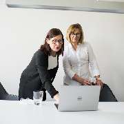 Valerie Turbot - Beratung mit Spannung - GALLERY