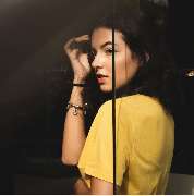 van Soest Stoffe - van Soest Stoffe Frischer Look mit leuchtendem, weich fallendem Jersey-Stoff für sommerliche Mode