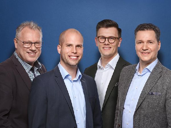 VGH Versicherungen: Blankenagel GmbH - Unser Team  …