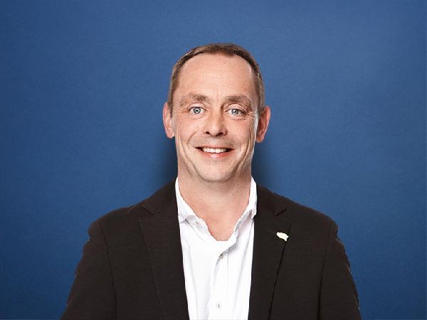 VGH Versicherungen: Sandro Hein - Hauptvertreter S …