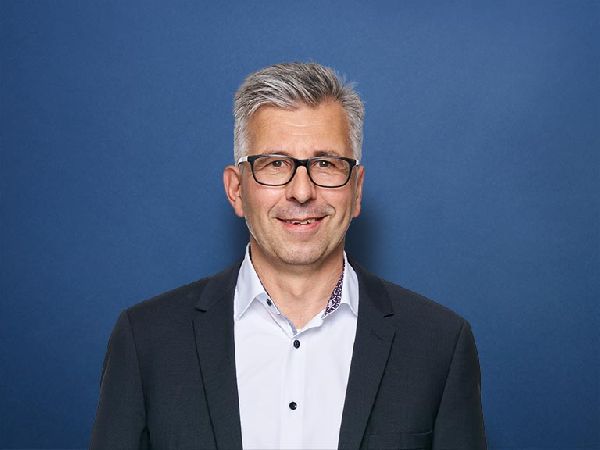 VGH Versicherungen: Thomas Jakobowski - Hauptvertr …