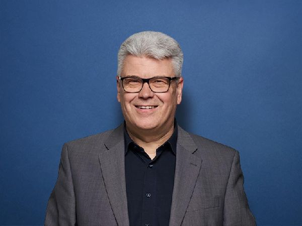 VGH Versicherungen: Thomas Kastens - Hauptvertrete …